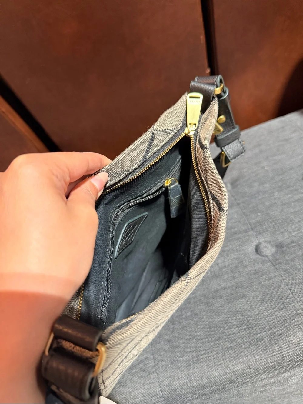 Fossil Preston Expandable Crossbody Bag Grey Black Diamond Jacquard Leather